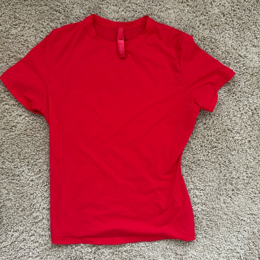 Skims Shirt